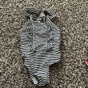 Baby gap 3T swim suit